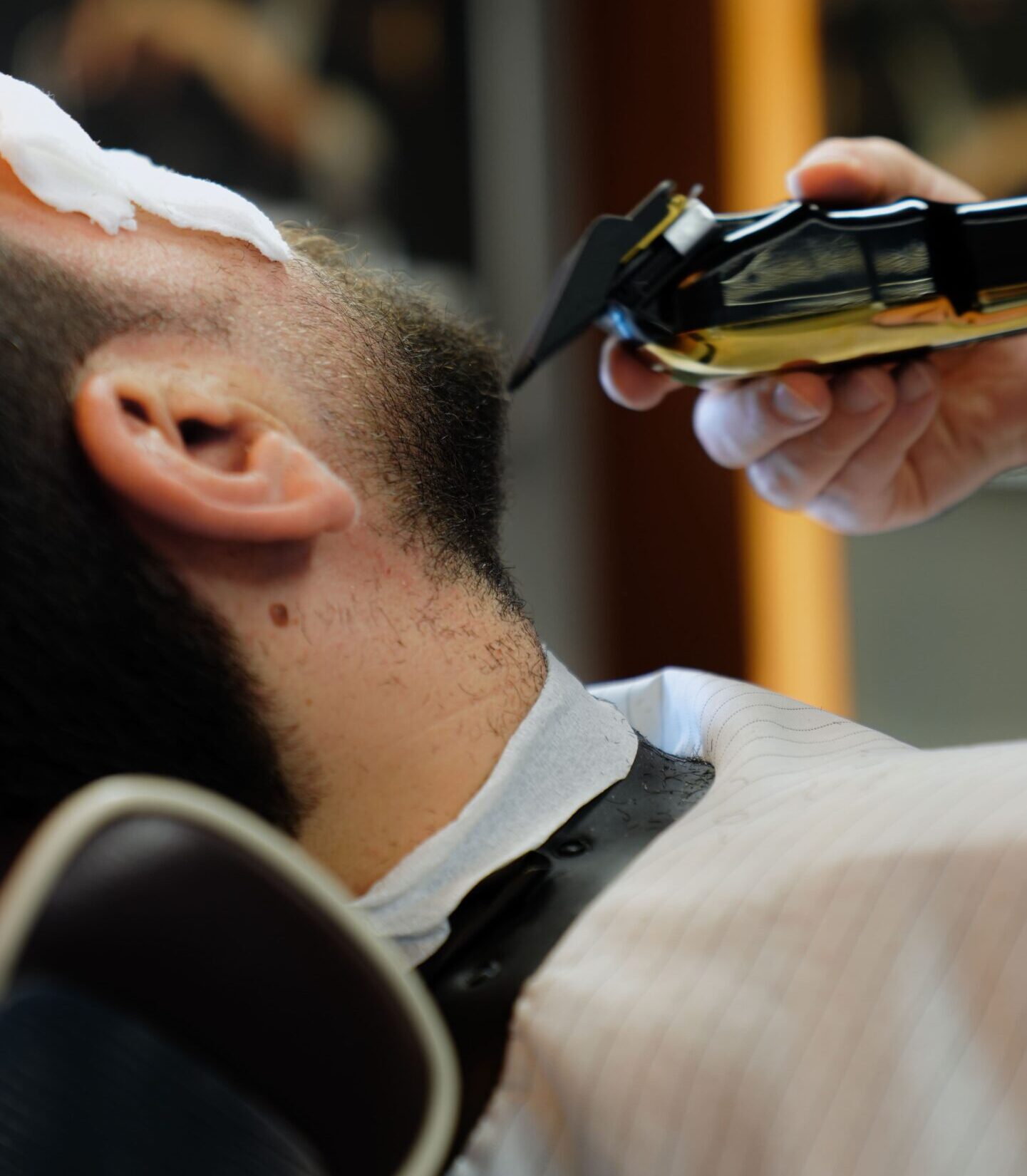 Why Barbershop Business Bay Is the Go-To Grooming Destination for Modern Professionals